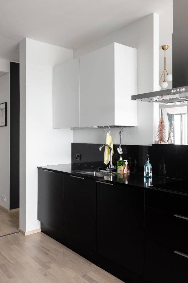 Sky View-27Th Floor Modern Apartment Kids Welcome Helsinki Exterior photo